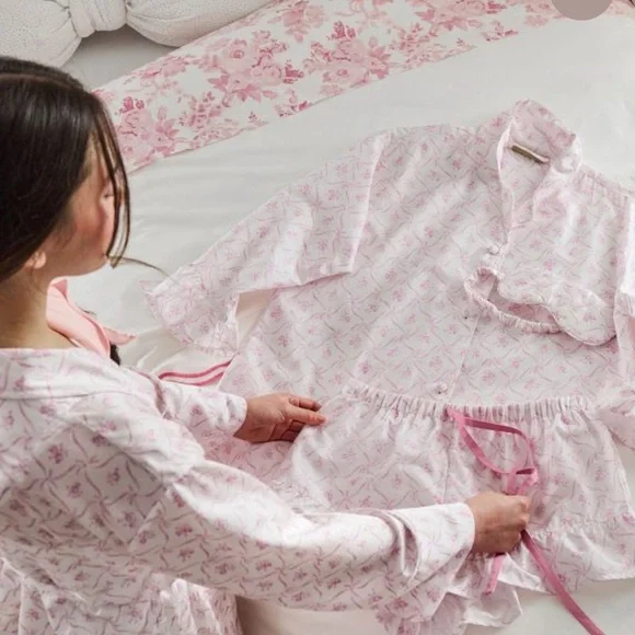 NWT LoveShackFancy Floral Sateen Pajama Set